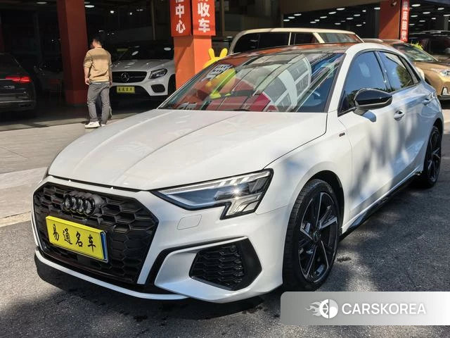Audi A3 2023 Белый из Китая, фото 4