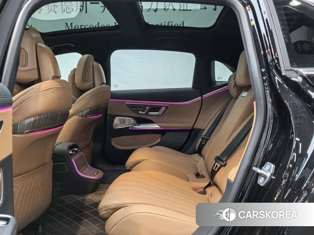 Mercedes-Benz E-class 2025 Черный из Китая, фото 4
