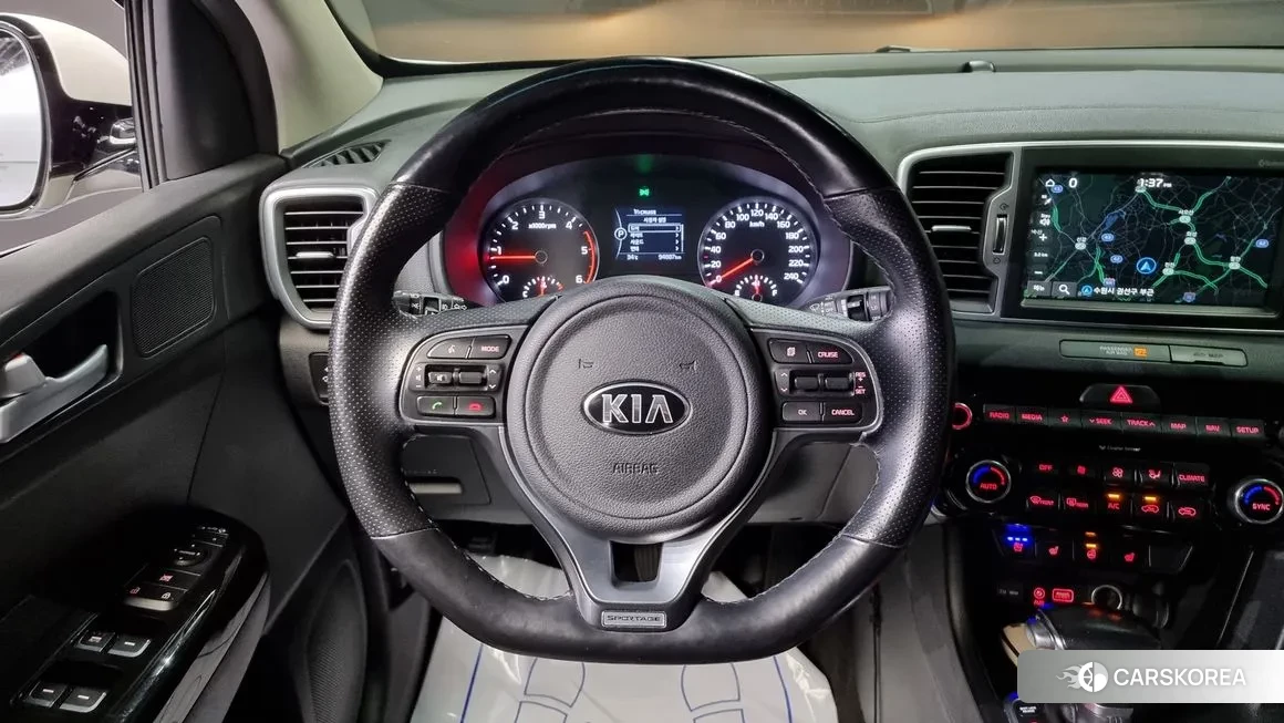 Kia Sportage 4th Generation 2018 Белый из Кореи, фото 4