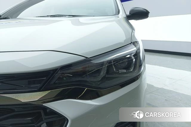 Chevrolet Cruze 2022 Белый из Китая, фото 4