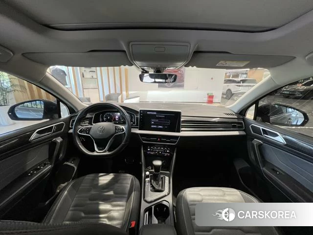 Volkswagen Tiguan X 2022 Серебристо-серый из Китая, фото 4