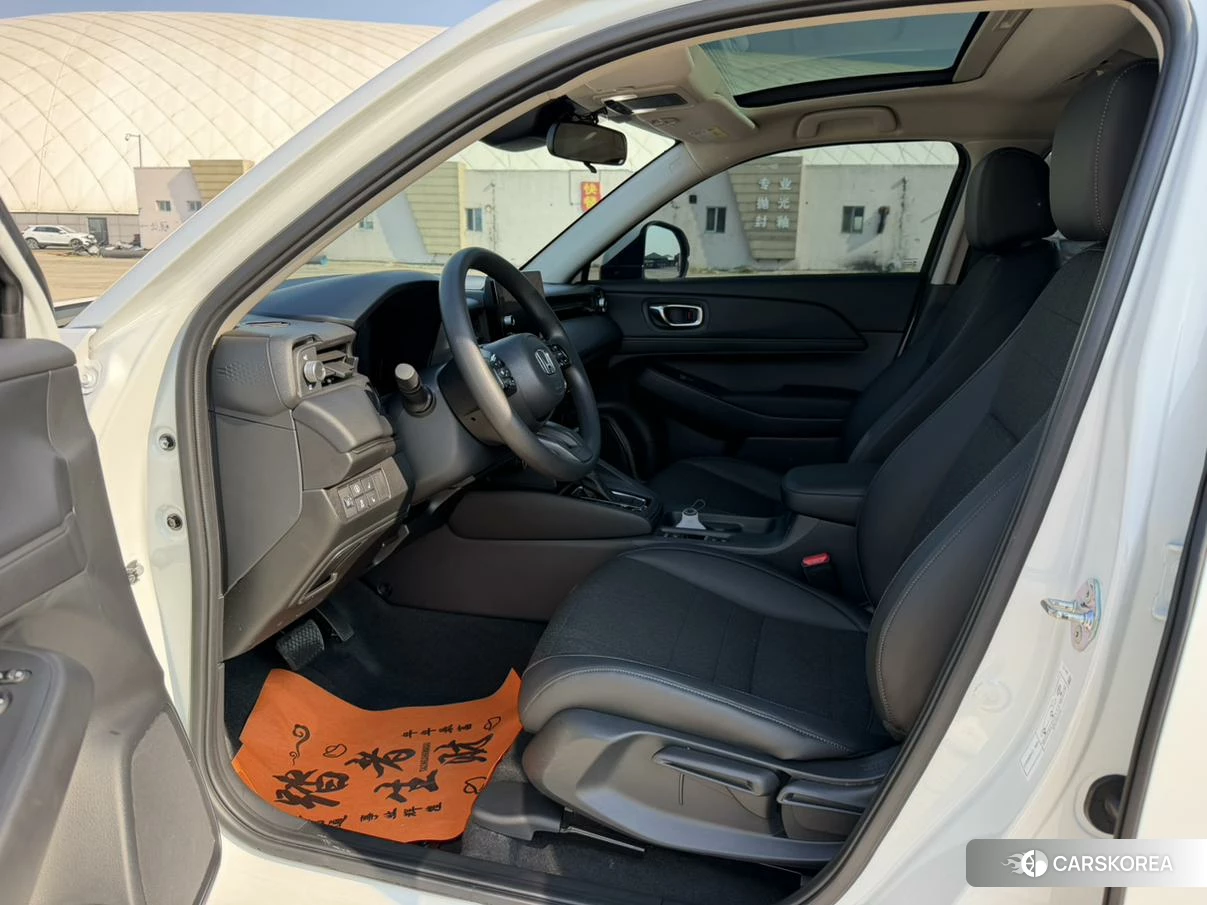 Honda Vezel 2023 Белый из Китая, фото 4