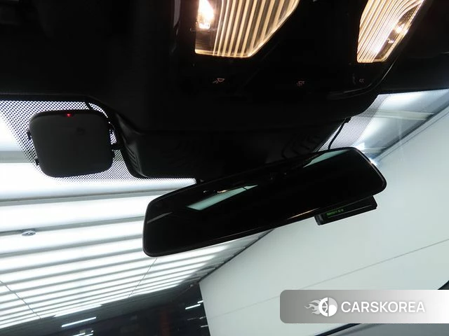BMW 5 Series (G30) 2018 Черный из Кореи, фото 4