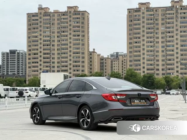 Honda Accord 2021 Темно-серый из Китая, фото 4