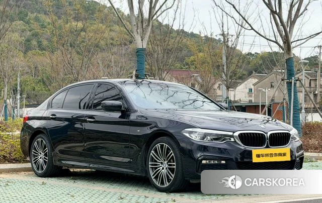 BMW 5 series 2018 Черный из Китая, фото 4