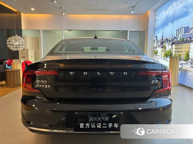 Volvo S90 2025 Черный из Китая, фото 4