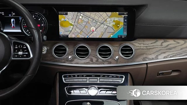 Mercedes-Benz E-Class W213 2019 Белый из Кореи, фото 4