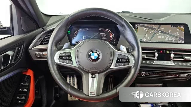 BMW 1 Series (F40) 2021 Черный из Кореи, фото 4