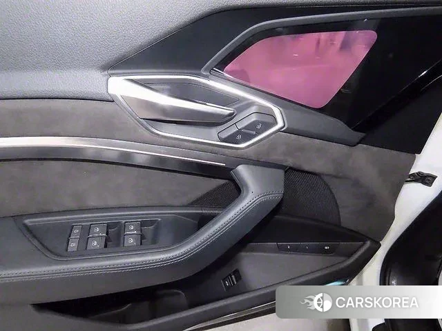 Audi e-Tron id 3203054 из Кореи 4