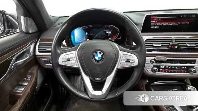 BMW 7 Series (G11) 2021 Черный из Кореи, фото 4