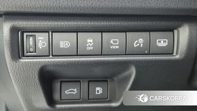 Toyota Camry (XV80) 2025 Серебряный из Кореи, фото 4