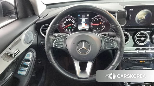 Mercedes-Benz GLC-Class X253 2018 Белый из Кореи, фото 4
