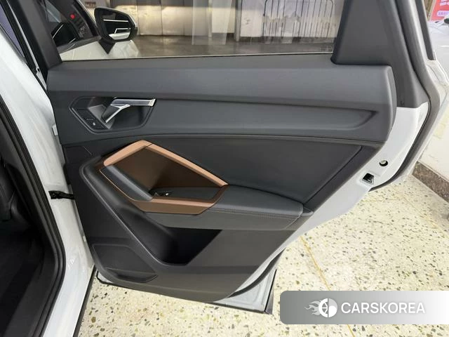 Audi Q3 2022 Белый из Китая, фото 4