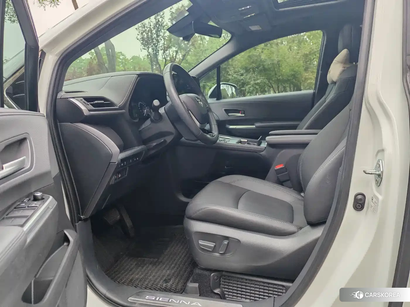 Toyota Sienna 2024 Белый из Китая, фото 4