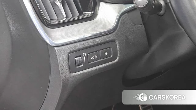 Volvo XC60 second Generation 2021 Белый из Кореи, фото 4