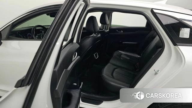 Kia K5 Hybrid 3rd Generation 2022 Белый из Кореи, фото 4