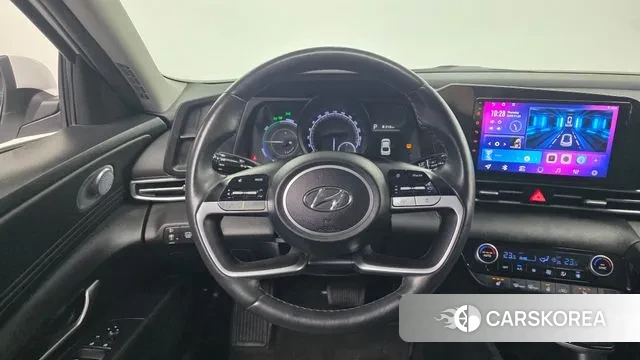 Hyundai Avante Hybrid (CN7) 2022 Белый из Кореи, фото 4