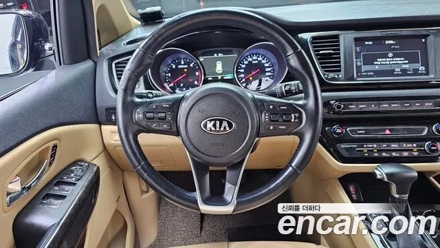 Kia The New Carnival 2018 Черный из Кореи, фото 4