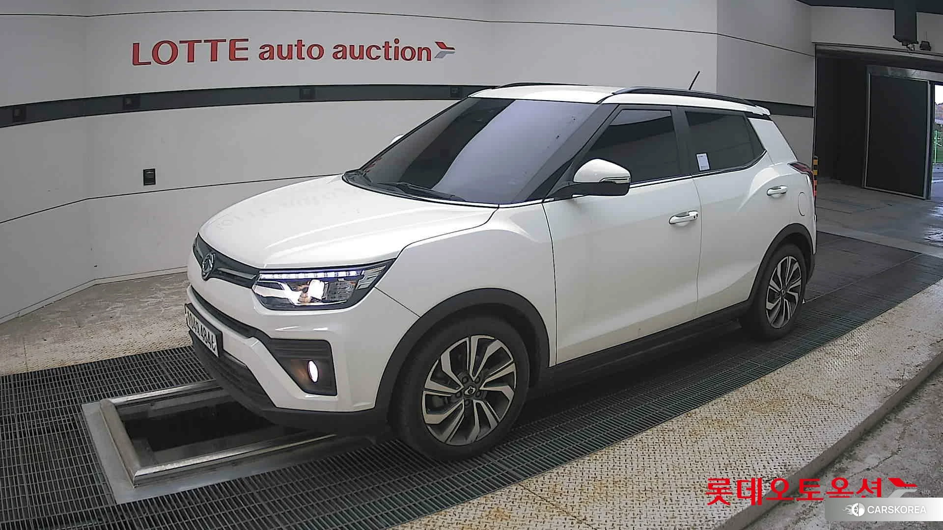 SsangYong Tivoli 2021 Grand White из Кореи, фото 4