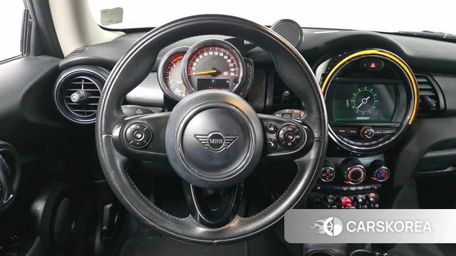 Mini Cooper 2019 Черный из Кореи, фото 4