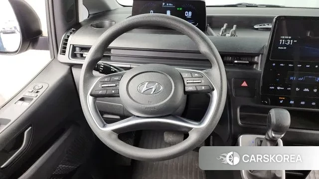 Hyundai Staria 2021 Серебряный из Кореи, фото 4