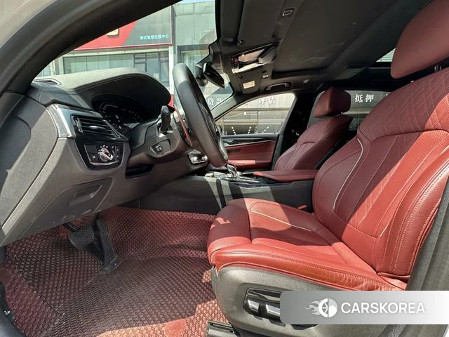 BMW 5 series 2021 Белый из Китая, фото 4