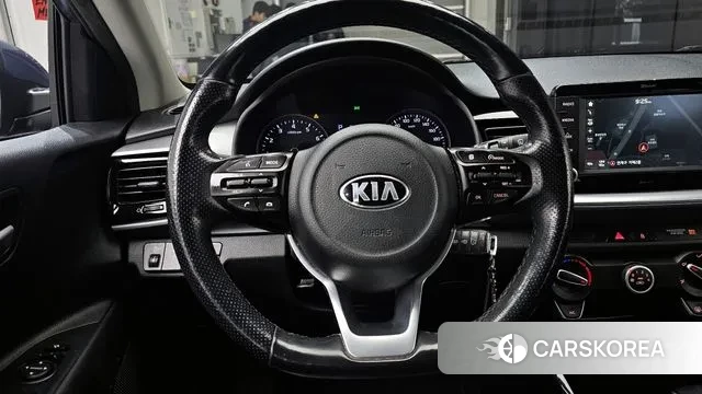 Kia Stonic 2018 Синий из Кореи, фото 4