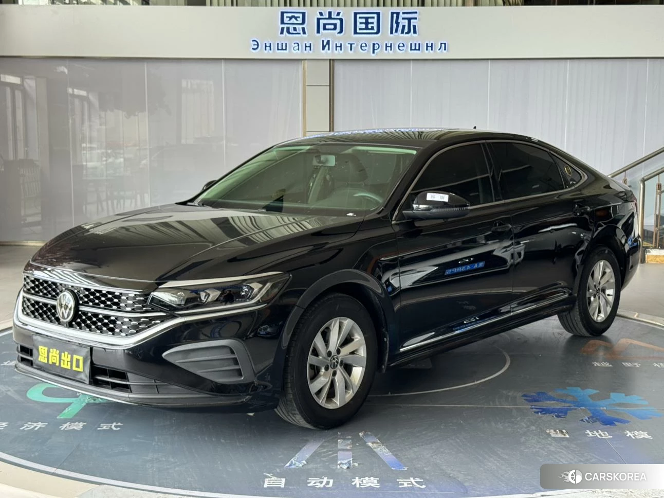 Volkswagen Passat 2023 Черный из Китая, фото 4