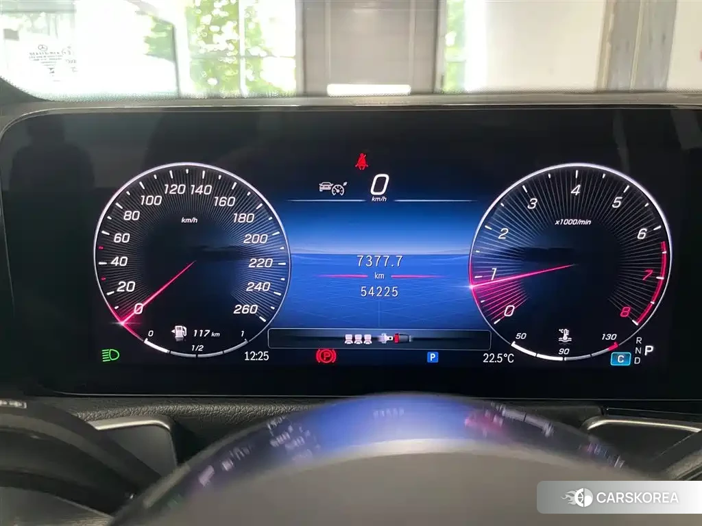 Mercedes-Benz GLB 2023 Черный из Китая, фото 4