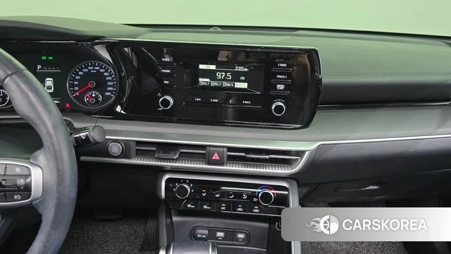 Kia K5 3rd generation 2023 Белый из Кореи, фото 4