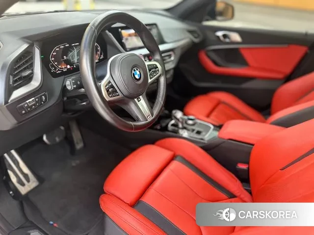 BMW 1 Series (F40) 2022 Черный из Кореи, фото 4