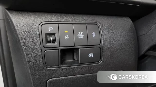 Hyundai Staria 2024 Белый из Кореи, фото 4