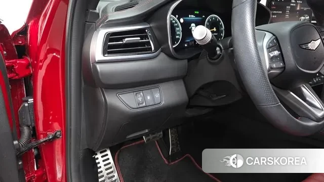 Genesis The New G70 2024 Красный из Кореи, фото 4