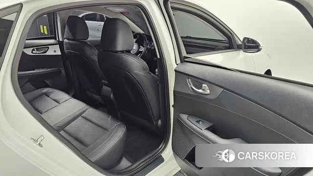 Kia Come New K3 2019 Белый из Кореи, фото 4