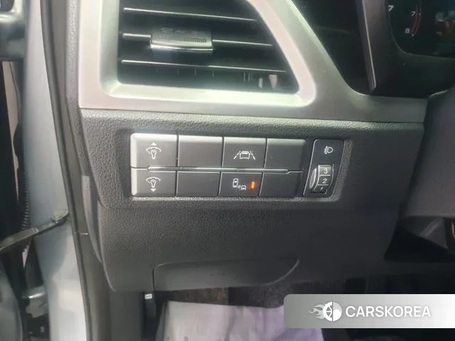 Ssangyong Beautiful Korando 2020 Серебристо-серый из Кореи, фото 4