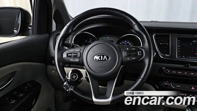 Kia The New Carnival id 2718174 из Кореи 4