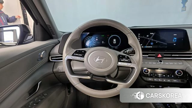 Hyundai The New Avante Hybrid (CN7) 2025 Черный из Кореи, фото 4