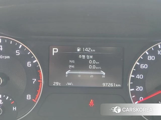 Kia The New K3 2nd generation 2021 Белый из Кореи, фото 4