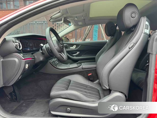 Mercedes-Benz E-class (imported) 2019 Красный из Китая, фото 4