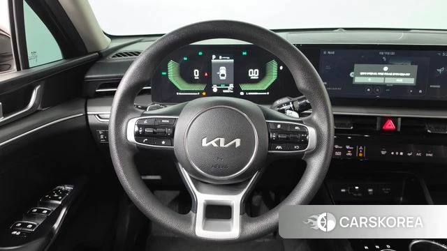 Kia The New K5 Hybrid 3rd generation 2024 Черный из Кореи, фото 4