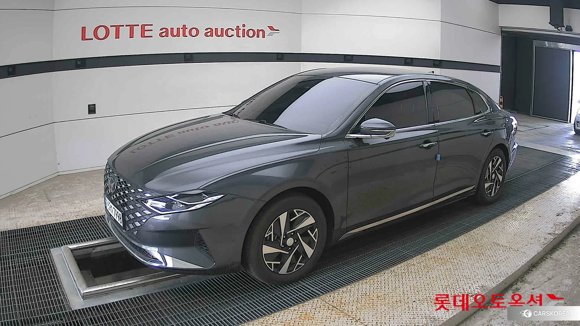Hyundai Grandeur Hybrid 2022 Nocturne Grey Metallic из Кореи, фото 4