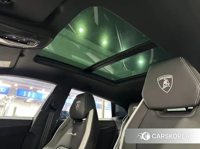 Lamborghini Urus 2024 Белый из Кореи, фото 4