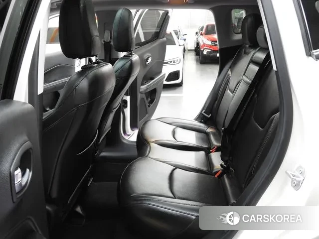 Jeep Compass 2nd Generation 2019 Белый из Кореи, фото 4