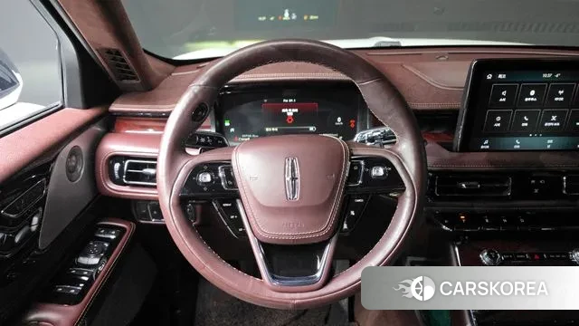 Lincoln Aviator 2nd generation 2022 Белый из Кореи, фото 4