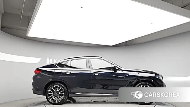 BMW X6 (G06) 2024 Черный из Кореи, фото 4