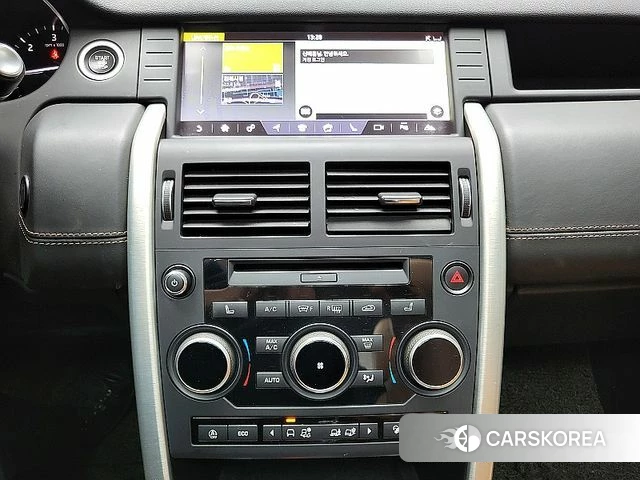 Land Rover Discovery Sports 2019 Черный из Кореи, фото 4