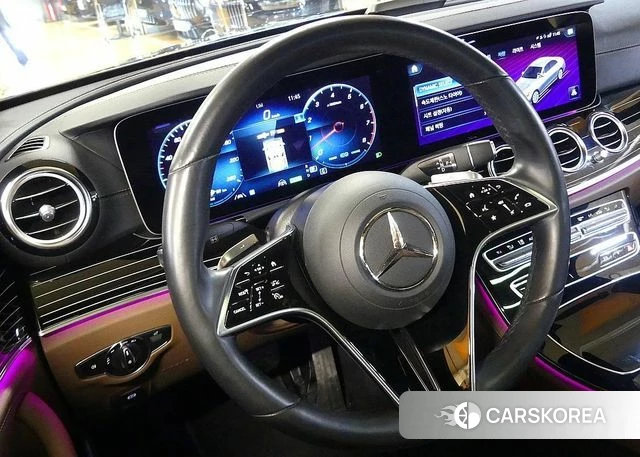 Mercedes-Benz E-Class W213 2023 Черный из Кореи, фото 4