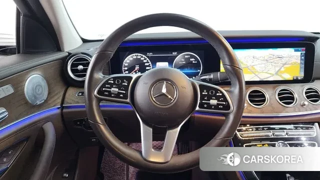 Mercedes-Benz E-Class W213 2020 Белый из Кореи, фото 4