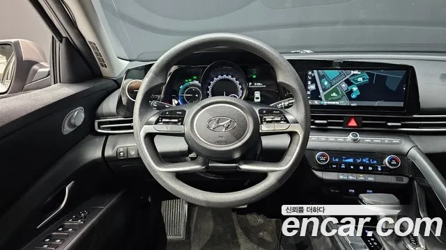 Hyundai Avante Hybrid (CN7) 2021 Серебристо-серый из Кореи, фото 4