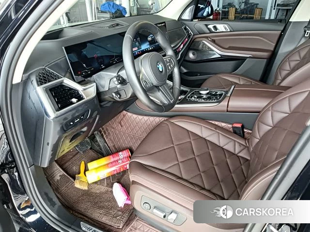 BMW X5 2025 Черный из Китая, фото 4